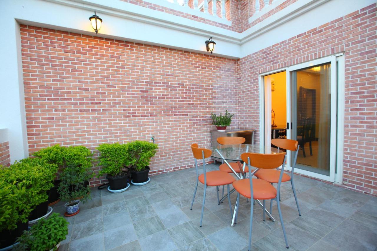Loving Kinmen Homestay Цзиньчэн Экстерьер фото